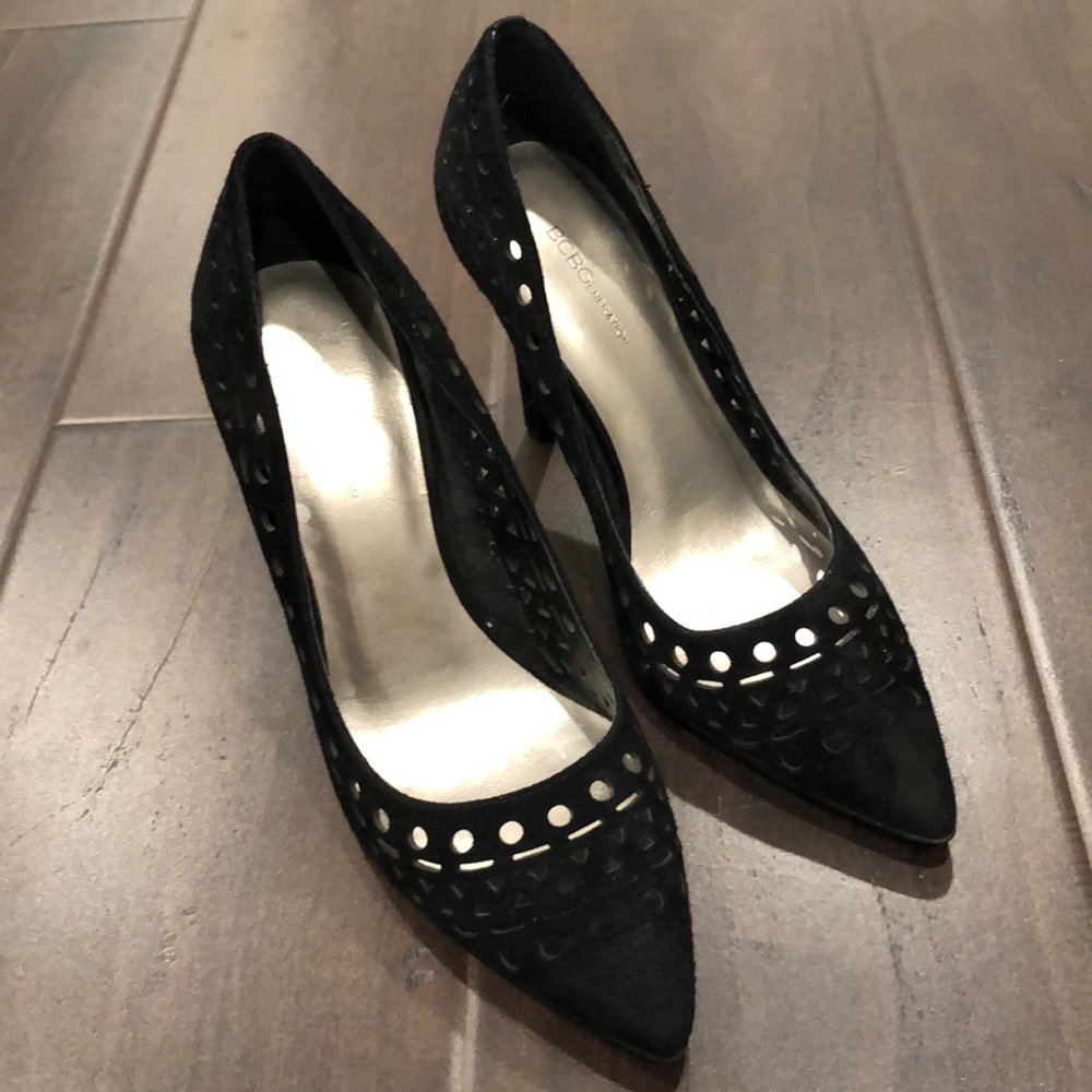 BCBGeneration suede pumps